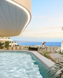 PRIVATE POOL AND VIE