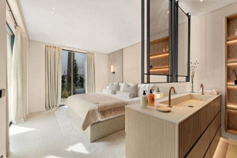 MASTER SUITE
