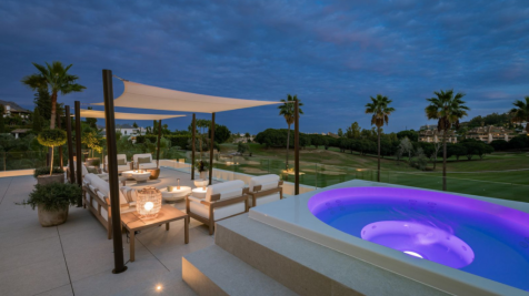 ROOF TERRACE