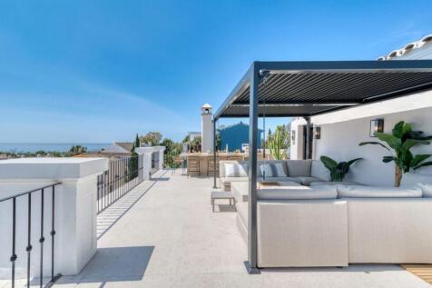 ROOF TERRACE