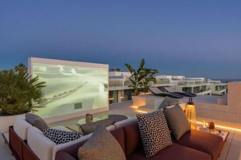 OUTDOOR CINEMA
