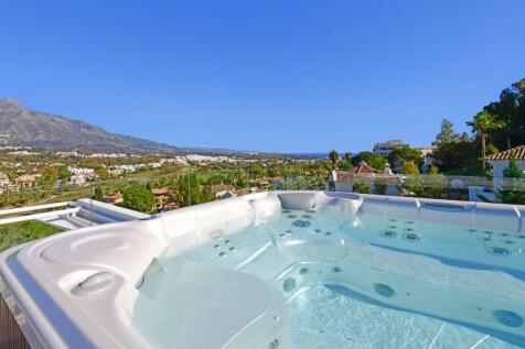 JACUZZI