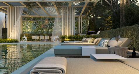 SUN BATHING AREA