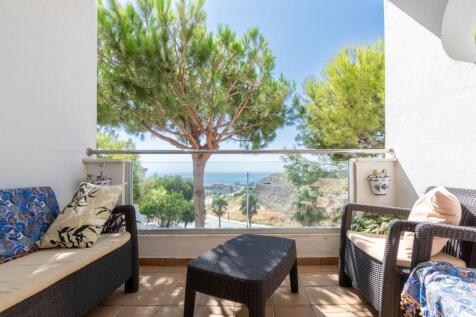 TERRACE VIEWS