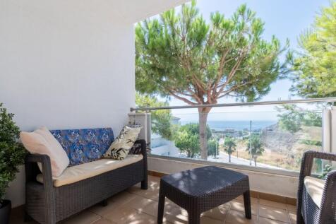 TERRACE VIEWS