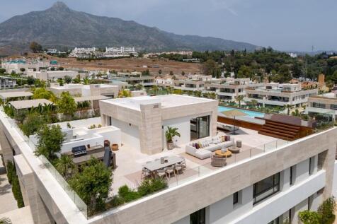 ROOF TERRACE