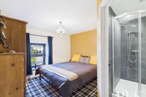 Bedroom 2 &amp; en-suite