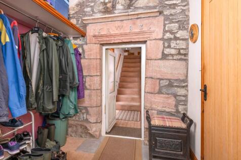 Entrance Porch