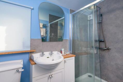 Master Ensuite