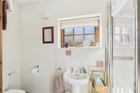 Ensuite Shower Room - Bedroom 4