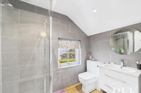 En Suite Shower Room