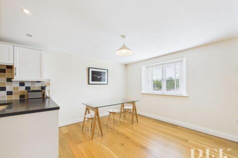 Dining / Kitchen
