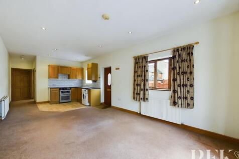 Open Plan Kitchen/Living/Dining Area