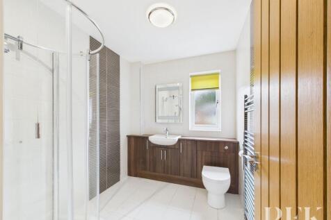 Bedroom 1 En Suite