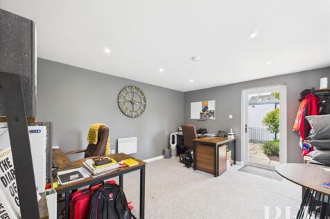 The Office - Garden Room