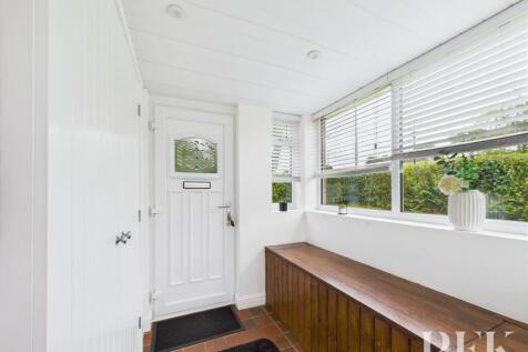 Entrance Porch / Boot Room