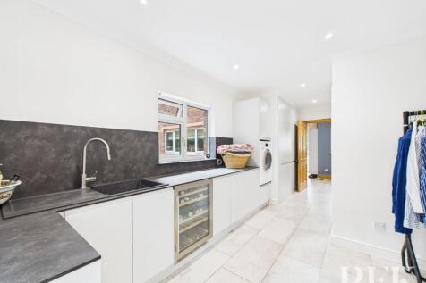 Laundry / utility room
