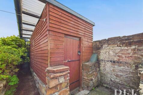 Shed