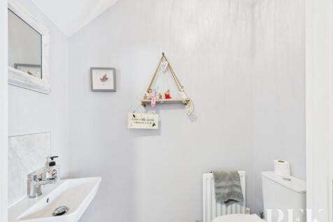 Cloakroom WC