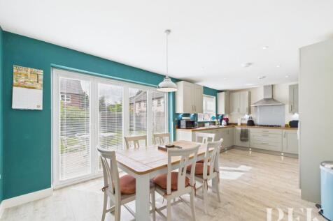 Open Plan Dining Kitchen