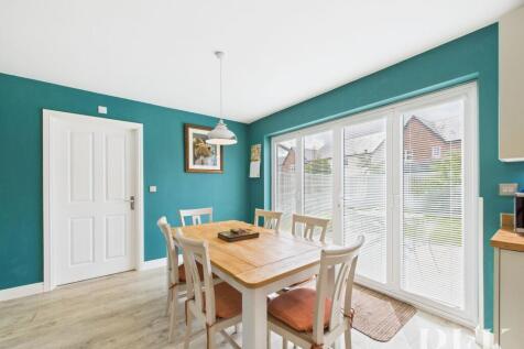 Open Plan Dining Kitchen