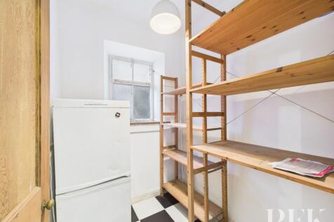 Utility Room &amp; Pantry