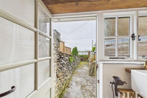 Kitchen to Rear Yard