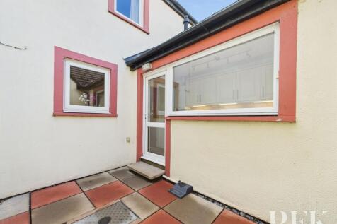 Enclosed Yard