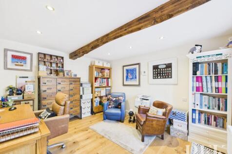 Office / Bedroom 4
