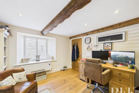 Office / Bedroom 4