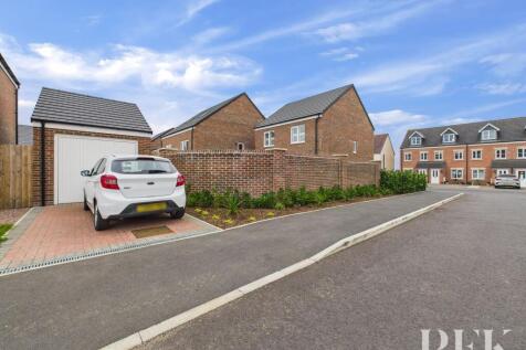 Garage &amp; Driveway Parking