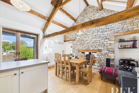 Low Fold Barn - Dining area