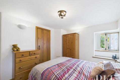 Low Fold Barn - Bedroom 1