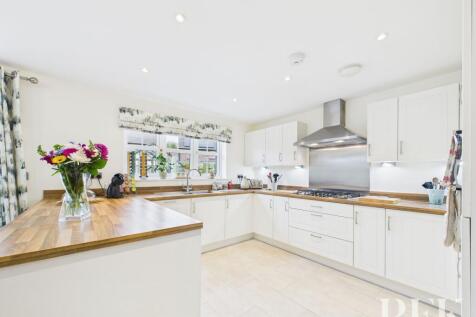 Kitchen/Dining/Living