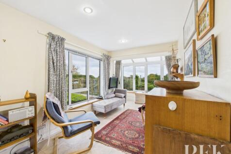 Dining / Living / Sun Room