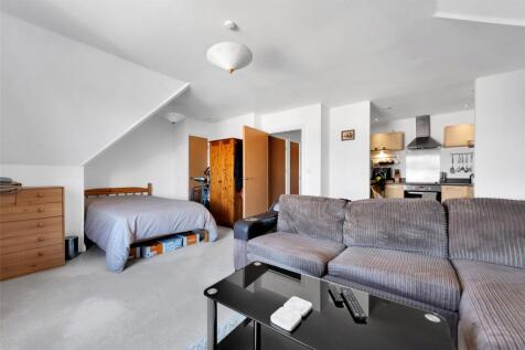 Lounge/Bedroom