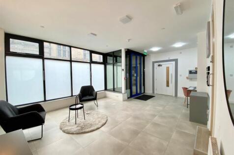 Communal Lobby Area