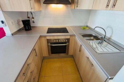 Property Image 9