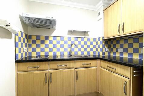 kitchenette 