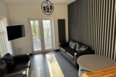 Living room.jpg