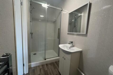 121 Cranbrook 2.jpg