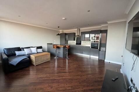 lounge 3.jpg