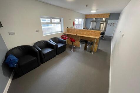 14 John Street Communal.jpg