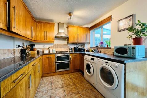 Kitchen.jpeg