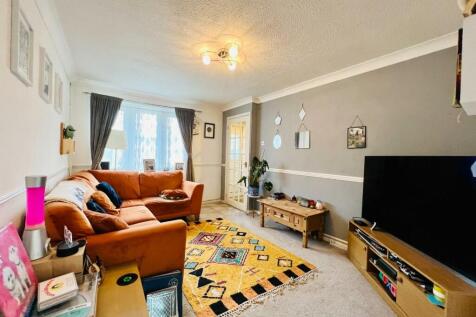 Sitting Room 1.jpeg