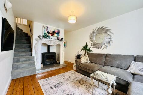 Living Room.jpeg