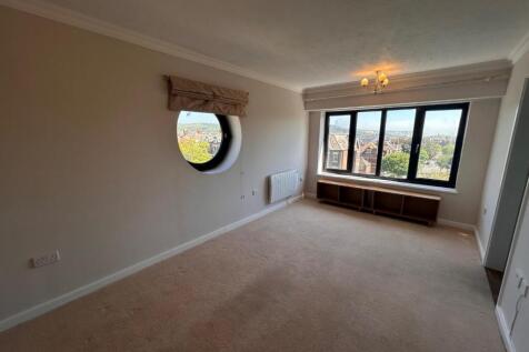 Living Room.jpg
