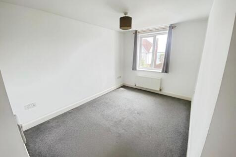 Master Bedroom.jpg