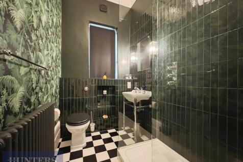 Shower Room.jpeg