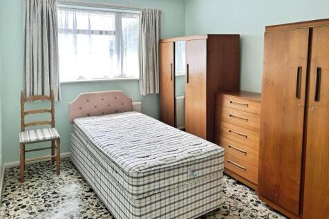 624dee1e-Bedroom 20Two.jpg